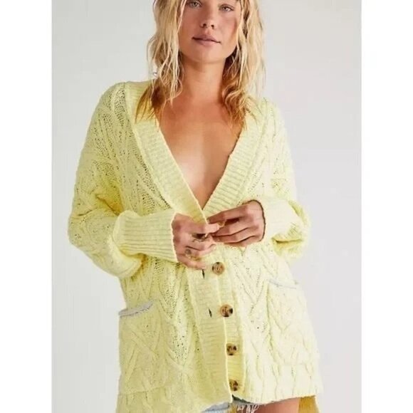 Free People Montana Cable Cardi Cardigan Boho Sweater Yellow Size XS NWT pockets - Picture 1 of 7